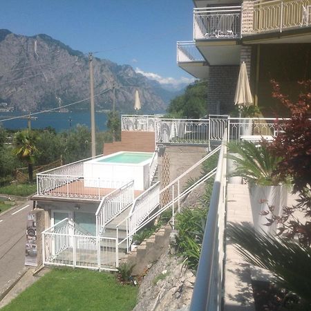 Villa Arianna Panoramic Apartments Μαλτσεζίνε Εξωτερικό φωτογραφία