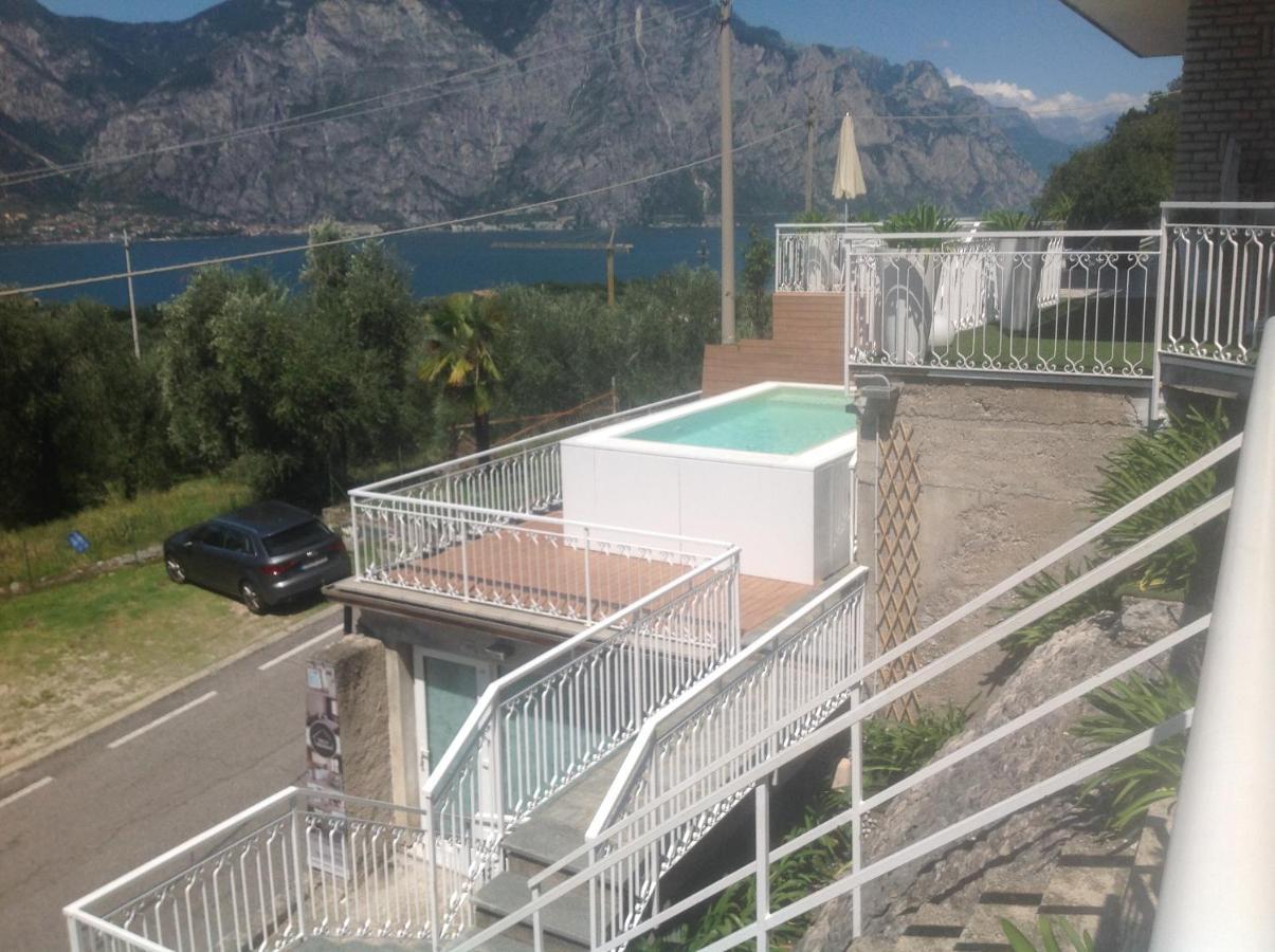 Villa Arianna Panoramic Apartments Μαλτσεζίνε Εξωτερικό φωτογραφία